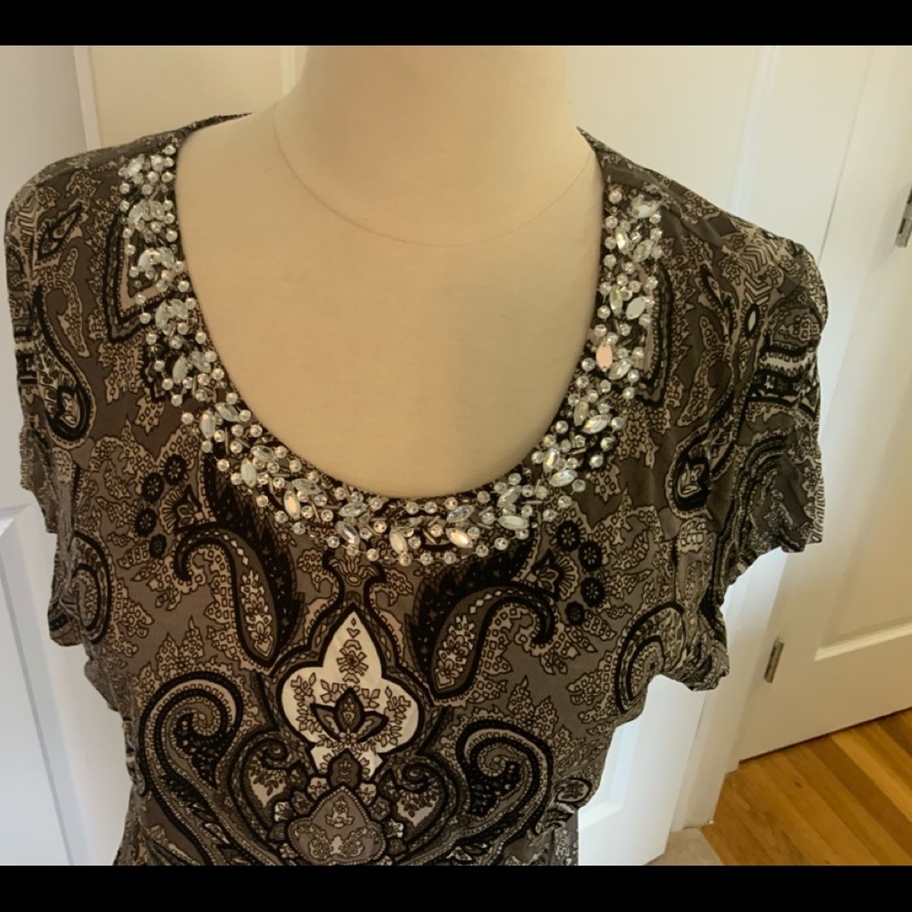 INC Black & Grey blouse